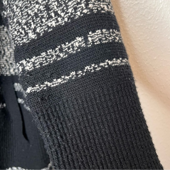 Athleta Wool Cashmere Panorama Point Sweater Wrap Womens Size XL Black - Picture 9 of 16